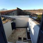 펜션 Le Petit Gaffier, Maison Au Pied De La Cite, Avec 2 Et Belle Cour Sans Vis A Vis *