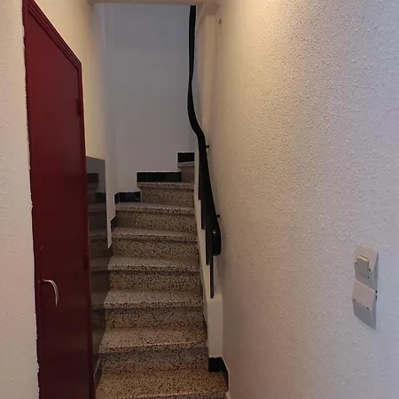 Le Gaffier, Maison Au Pied De La Cite, Climatisation, 2 Et Belle Cour Sans Vis A Vis Carcassone