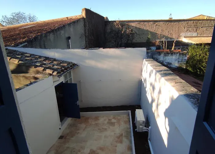 Casa de Férias Le Petit Gaffier, Maison Au Pied De La Cité, Avec 2 Et Belle Cour Sans Vis à Vis *