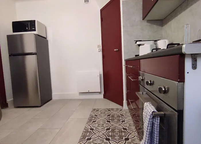 Le Petit Gaffier, Maison Au Pied De La Cité, Avec 2 Et Belle Cour Sans Vis à Vis Carcassonne