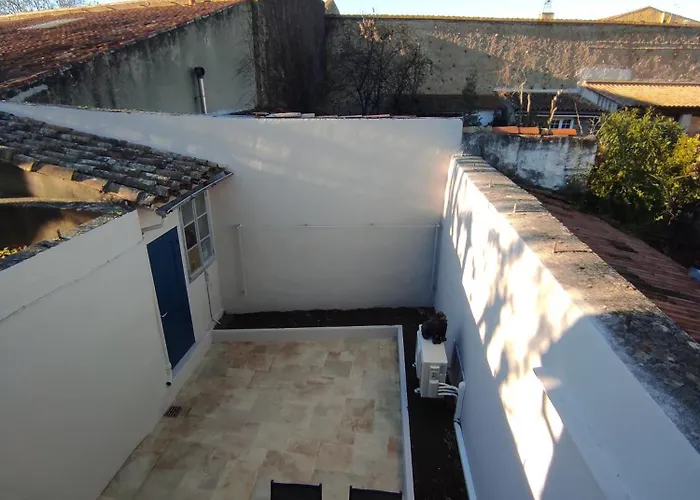 Casa de Férias Le Petit Gaffier, Maison Au Pied De La Cité, Avec 2 Et Belle Cour Sans Vis à Vis
